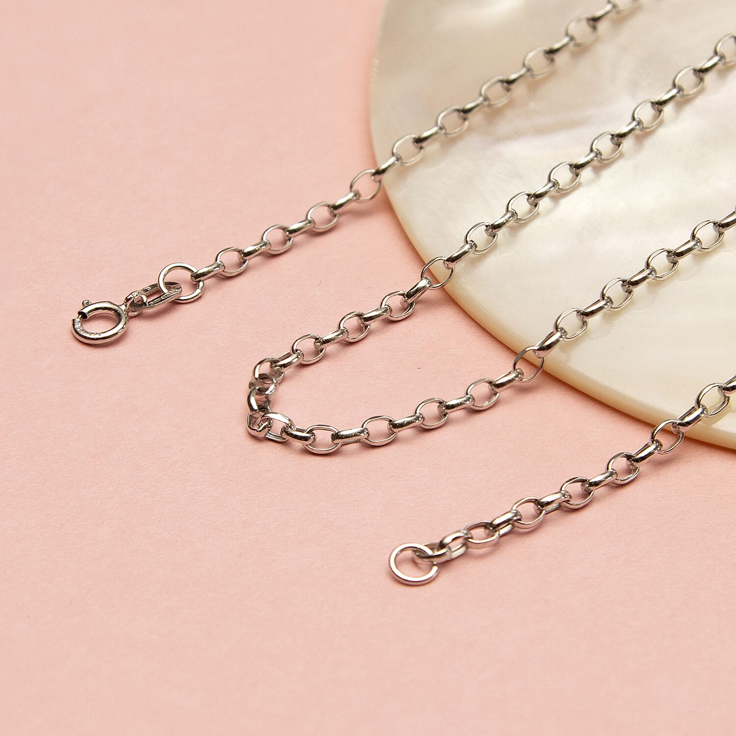 Oval Belcher Chain 24 Inch in 9K White Gold 7590995 2