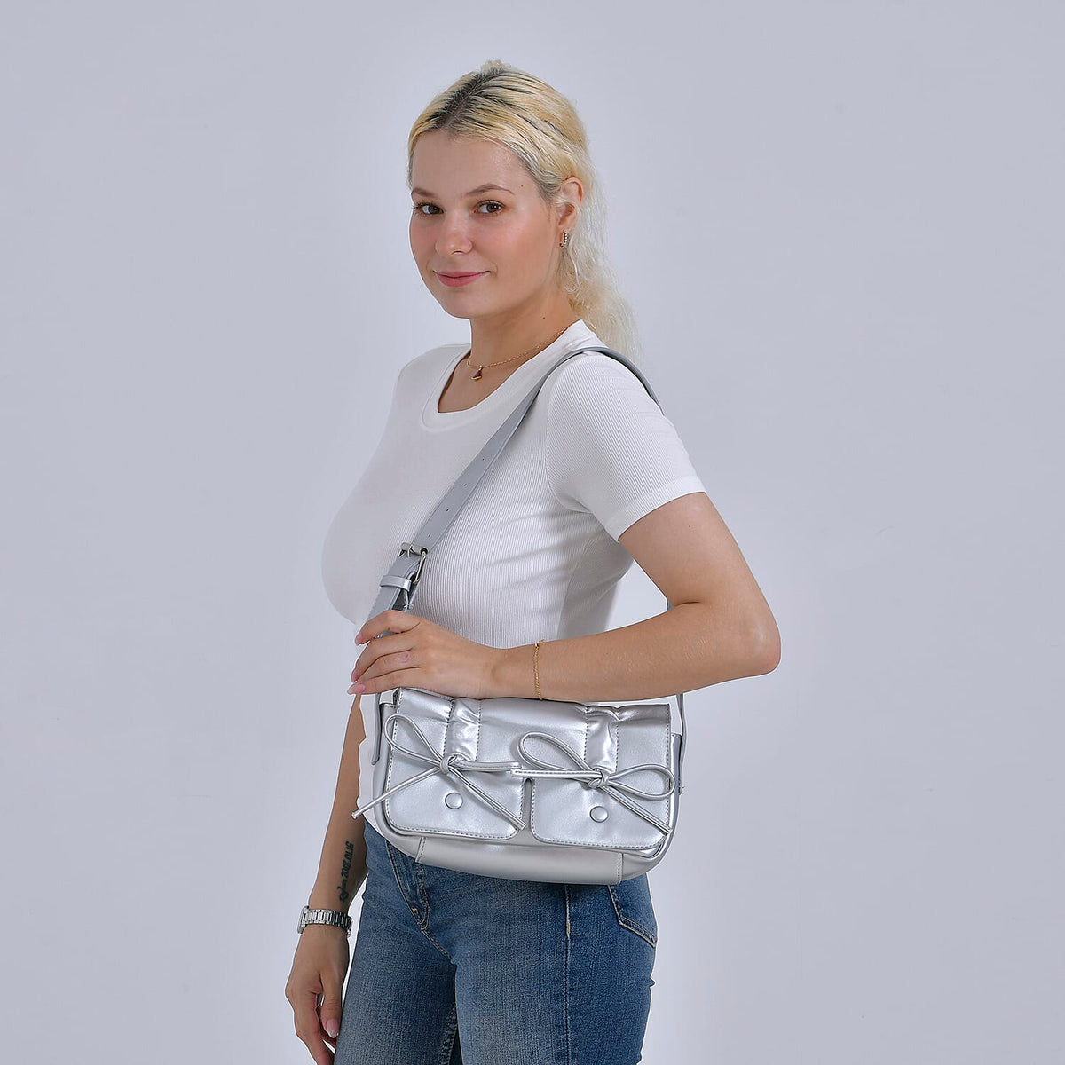 Stylish Bowknot Design Crossbody Bag (Size 27x8x12 cm) - Silver 7852990 3