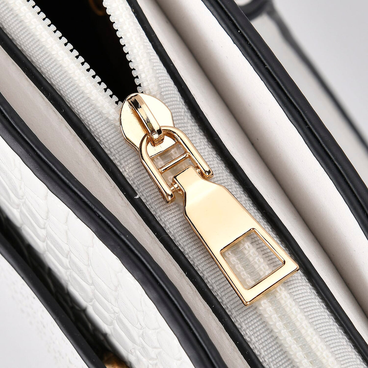Leather Look Crocodile Crossbody Bag (Size 35x12x25 cm) - White 7681548 6