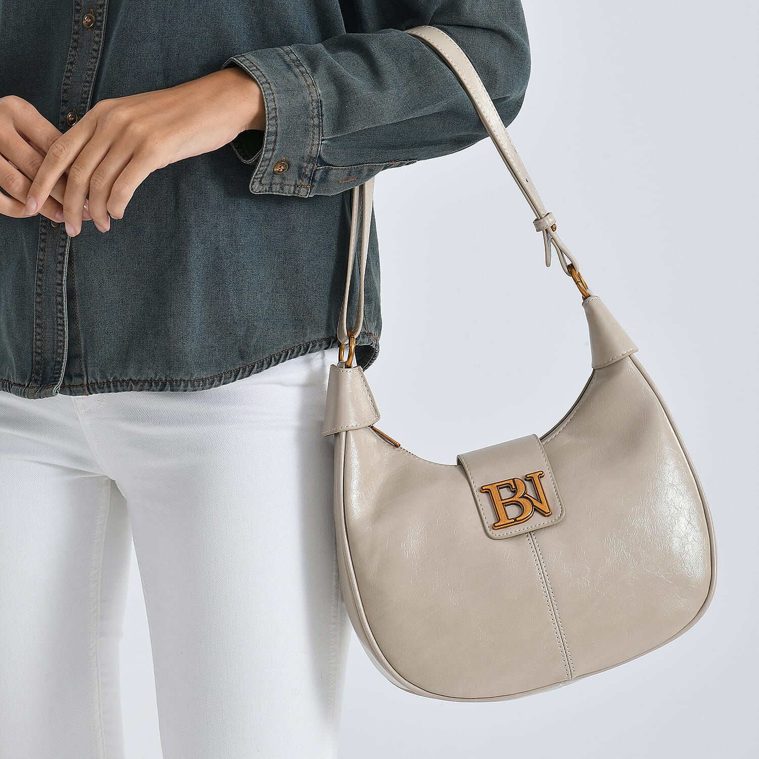 Closeout Deal - Designer Inspired -  Hobo Shoulder Bag - Cream V32536972 4