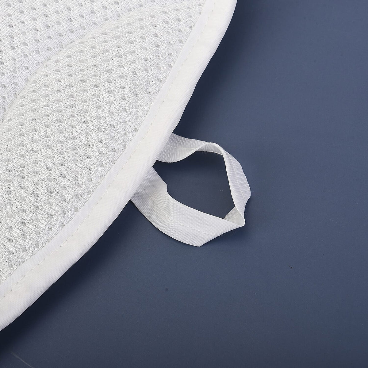 PVC Foaming Bathtub Back Pad with Suction Cups (Size 115x40cm) 6291168 4