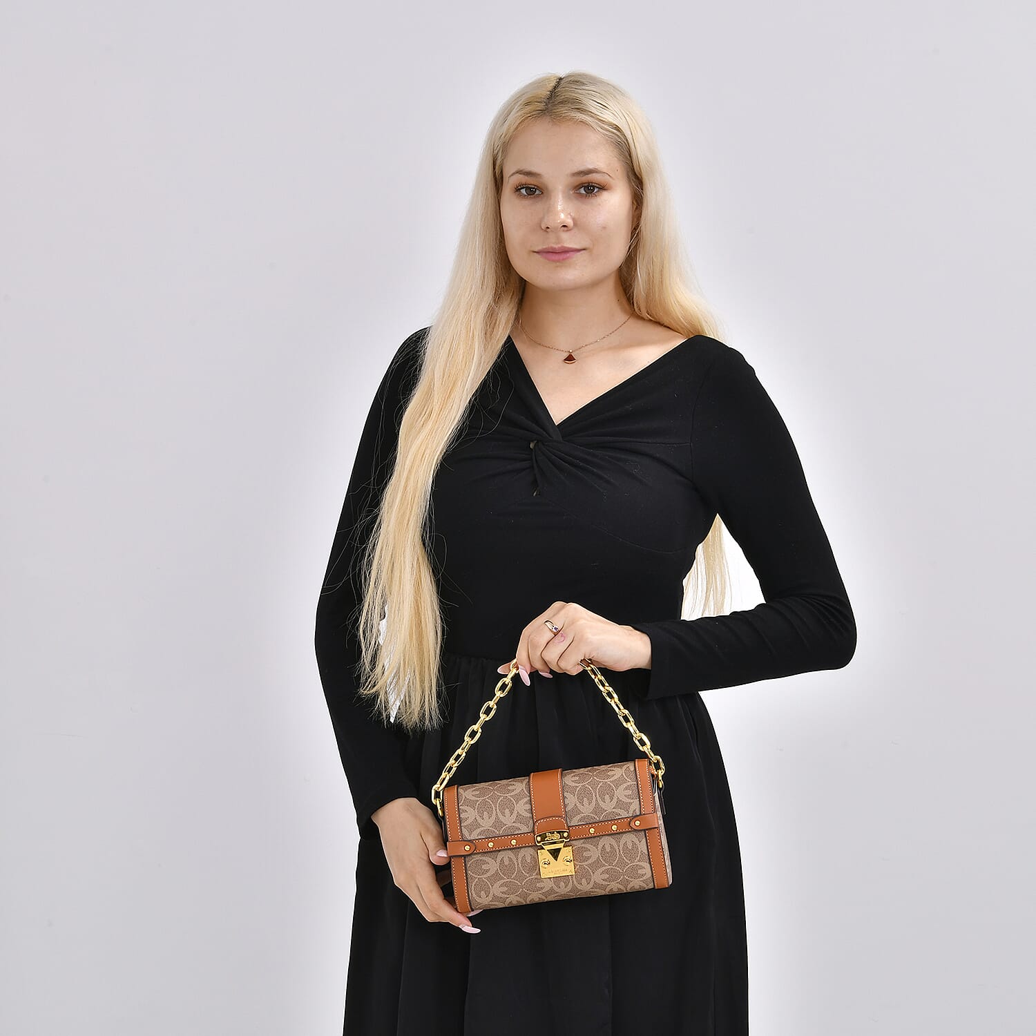Guanchi Crossbody Bag with Exterior Zipped Pocket &amp; Chain Strap - Brown 7671106 1