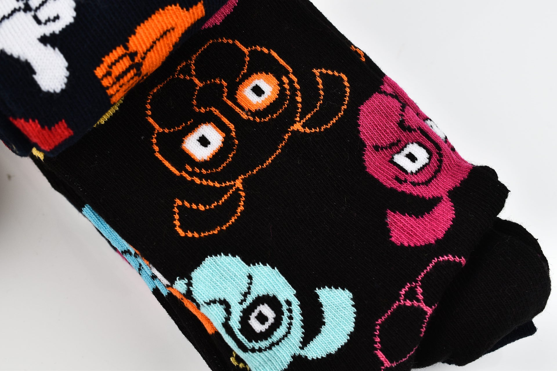 Branded Close Out - 4 Pairs - Organic Combed Cotton - Animal  and Dots Pattern Socks 7617156 3