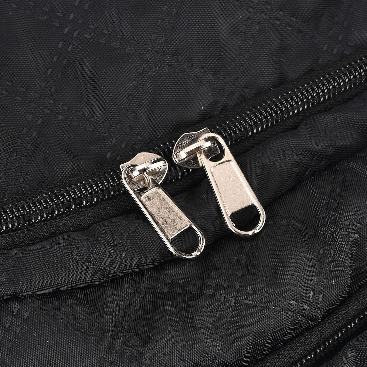Designer Inspired-  3 Pcs Quilted Travel Bag Set - Black V32519022 6