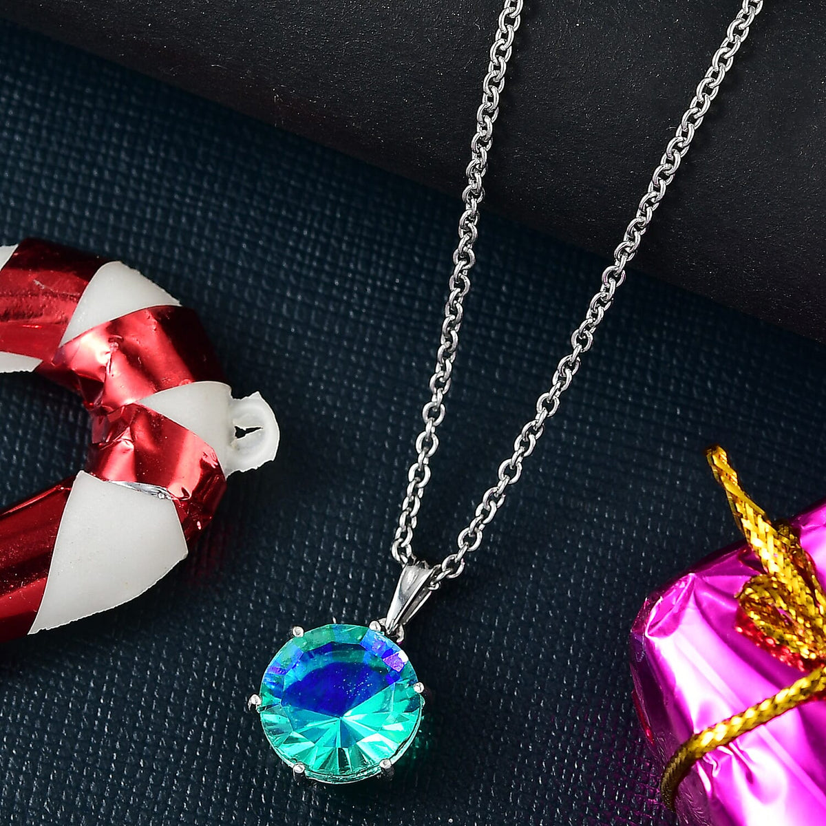 Peacock Triplet Quartz Pendant with Chain (Size 20) in Platinum Overlay Sterling Silver 5.06 Ct. 4429184 2