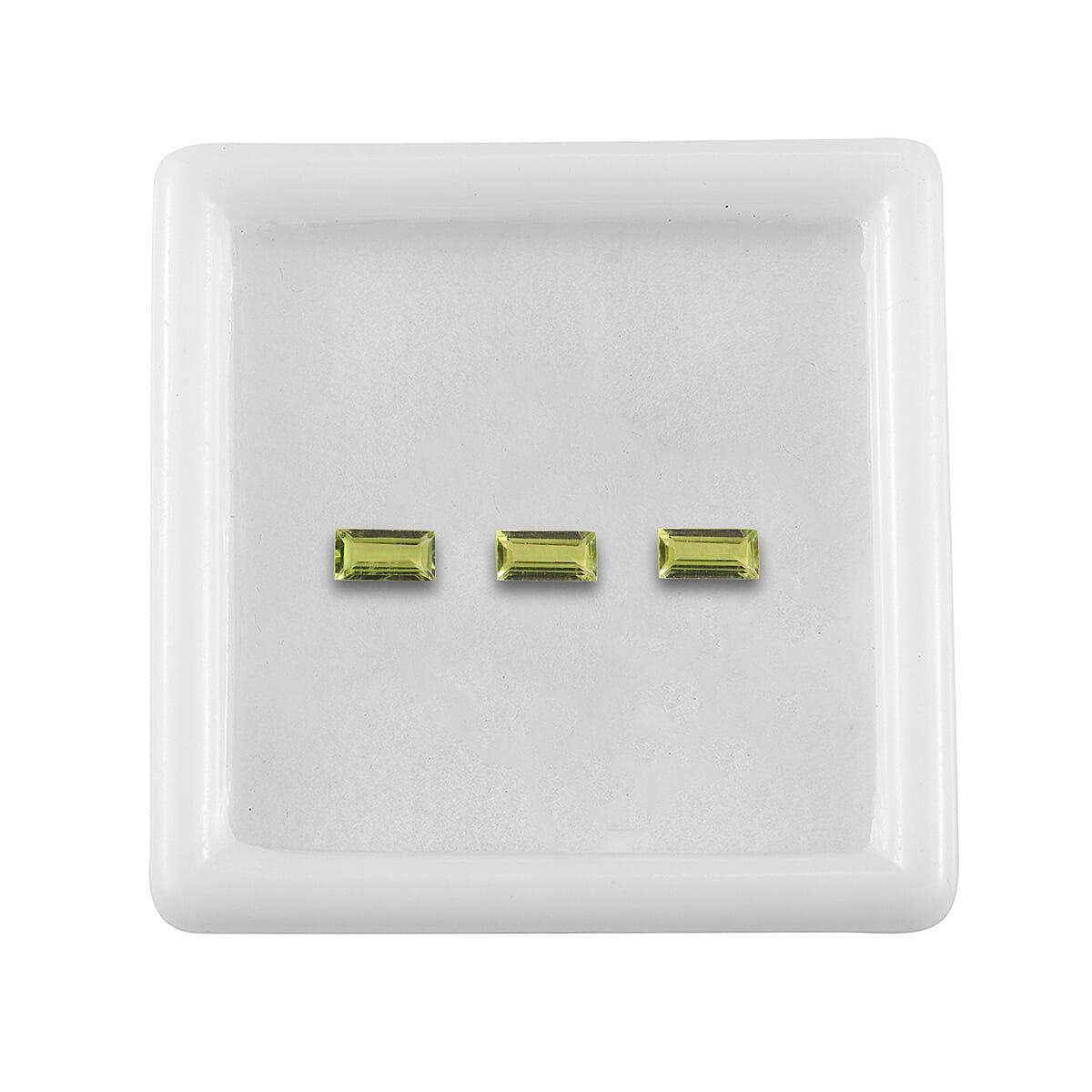 Set of 3 Peridot Loose Gemstones in Baguette Shape 0.66 Ct. (5x2.5 mm) 8068395 4