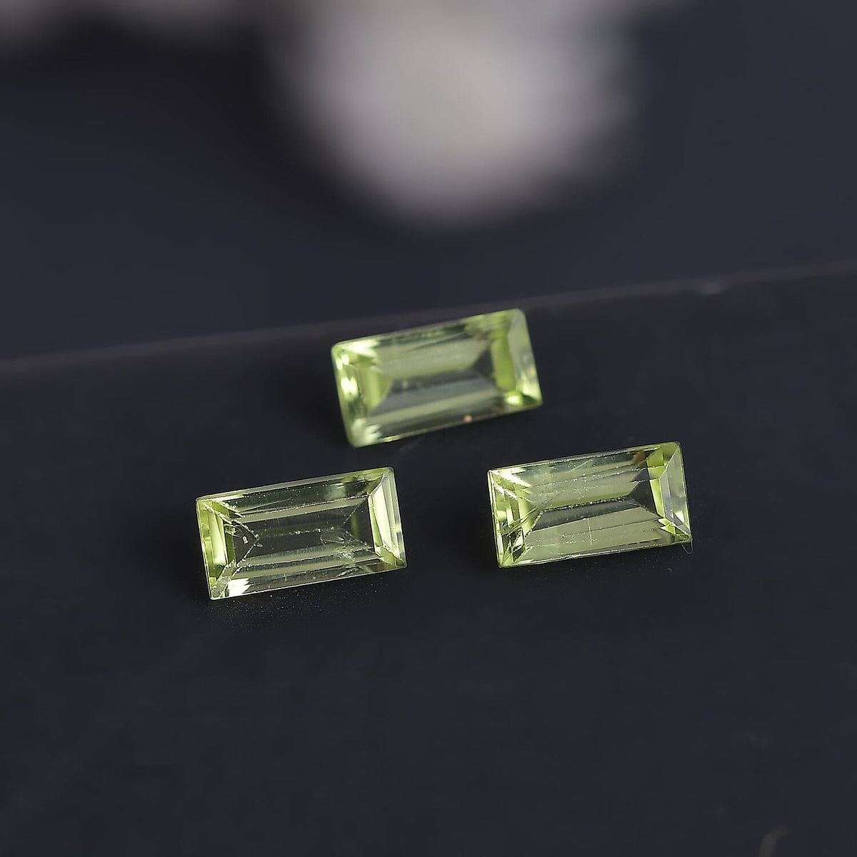 Set of 3 Peridot Loose Gemstones in Baguette Shape 1.05 Ct. (6x3 mm) 8068403 1
