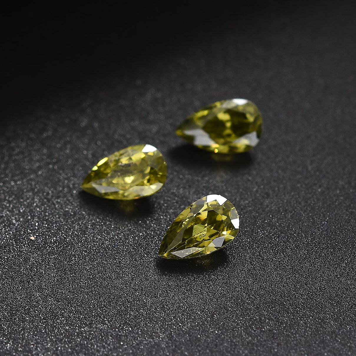 Set of 3 Peridot Cubic Zirconia Loose Gemstones in Pear Shape 0.86 Ct. (5x3 mm) 8068419 2