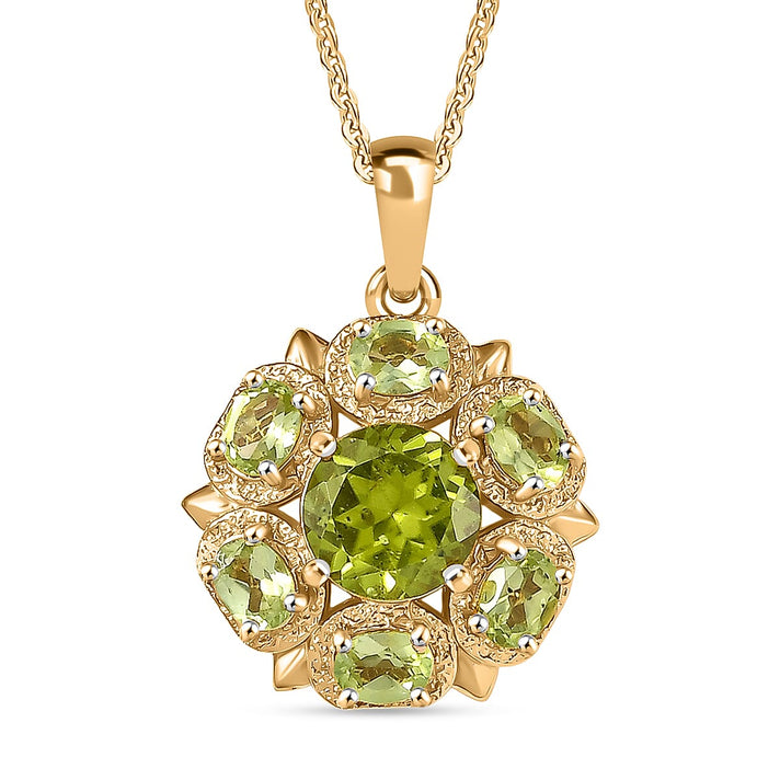 D'joy Radiant Natural Hebei Peridot Bloom Pendant with Chain (Size 20) in Yellow Gold Plating Sterling Silver 2.53 Ct. 4411418 1