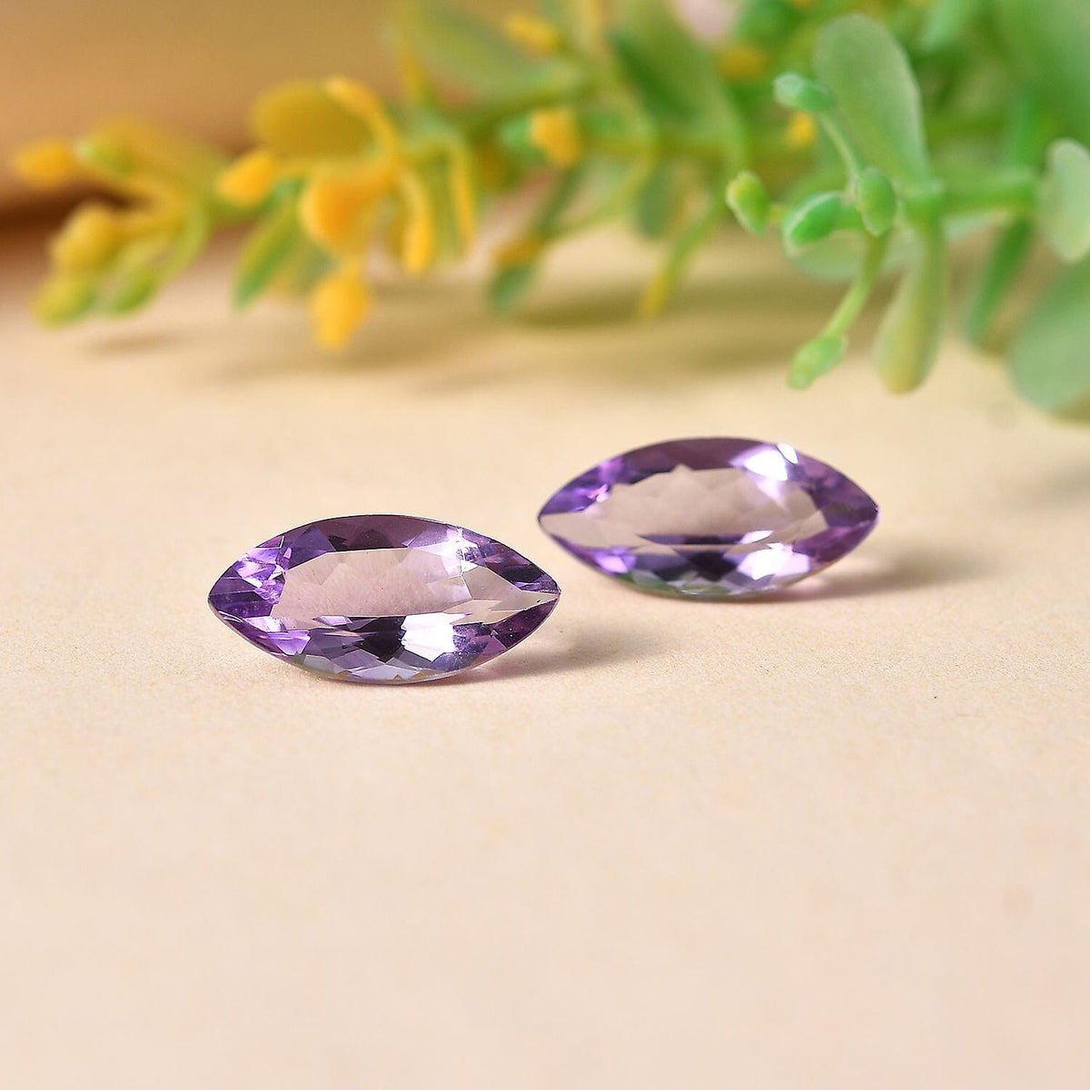 Set of 2 A Pink Amethyst Loose Gemstones in Marquee Shape (14x7mm) 4.26 ct. 8024913 1