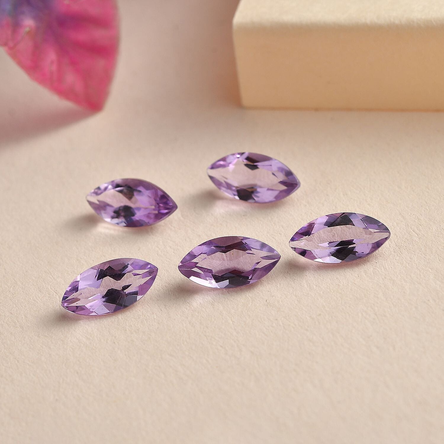 Set of 5 Pink Amethyst Loose Gemstones in Marquee Cut (9x4.5mm) 7751245 2
