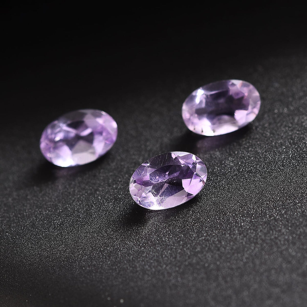 Set of 3 Pink Amethyst Loose Gemstones in Oval Shape  1.1 Ct. 8068463 1