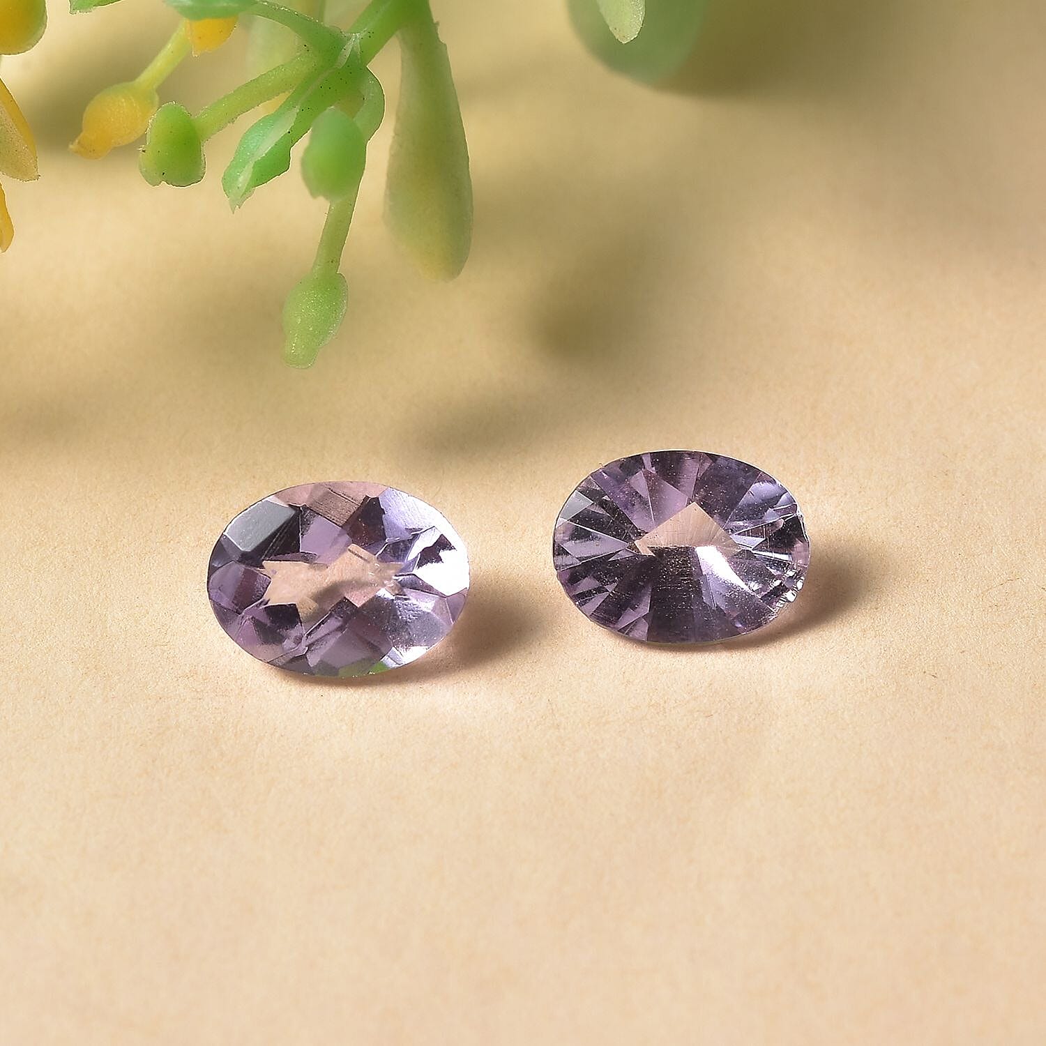 Set of 2 A Pink Amethyst Loose Gemstones in Oval Shape (8x6mm) 2.02 ct. 8024923 1