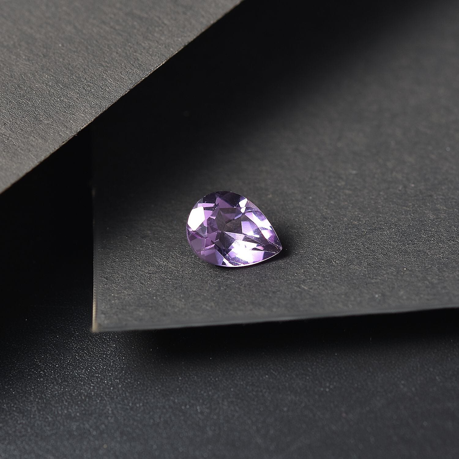 A Pink Amethyst Loose Gemstone in Pear Shape (8x6mm) 0.88 ct. 8024929 1