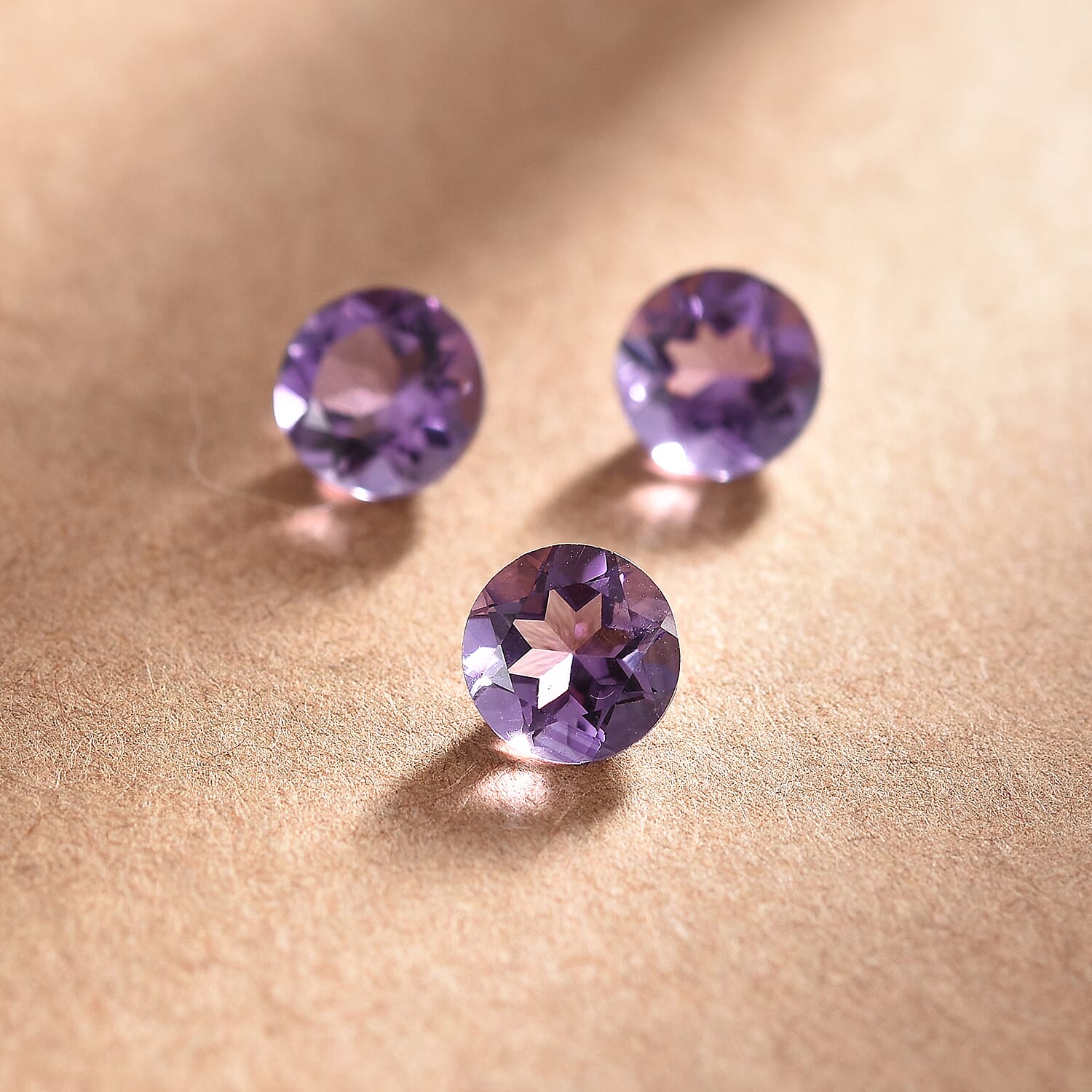 Set of 3 Pink Amethyst Loose Gemstones in Round Shape 2.11 Ct. 8070582 1