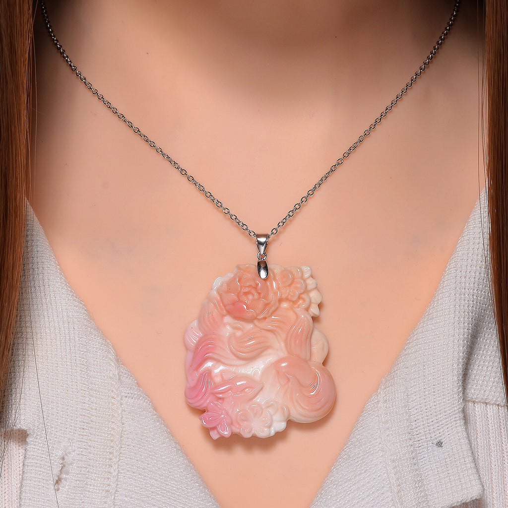 Queen Conch Shell Carved Deer Pendant with Chain (Size 20) in Rhodium Sterling Silver