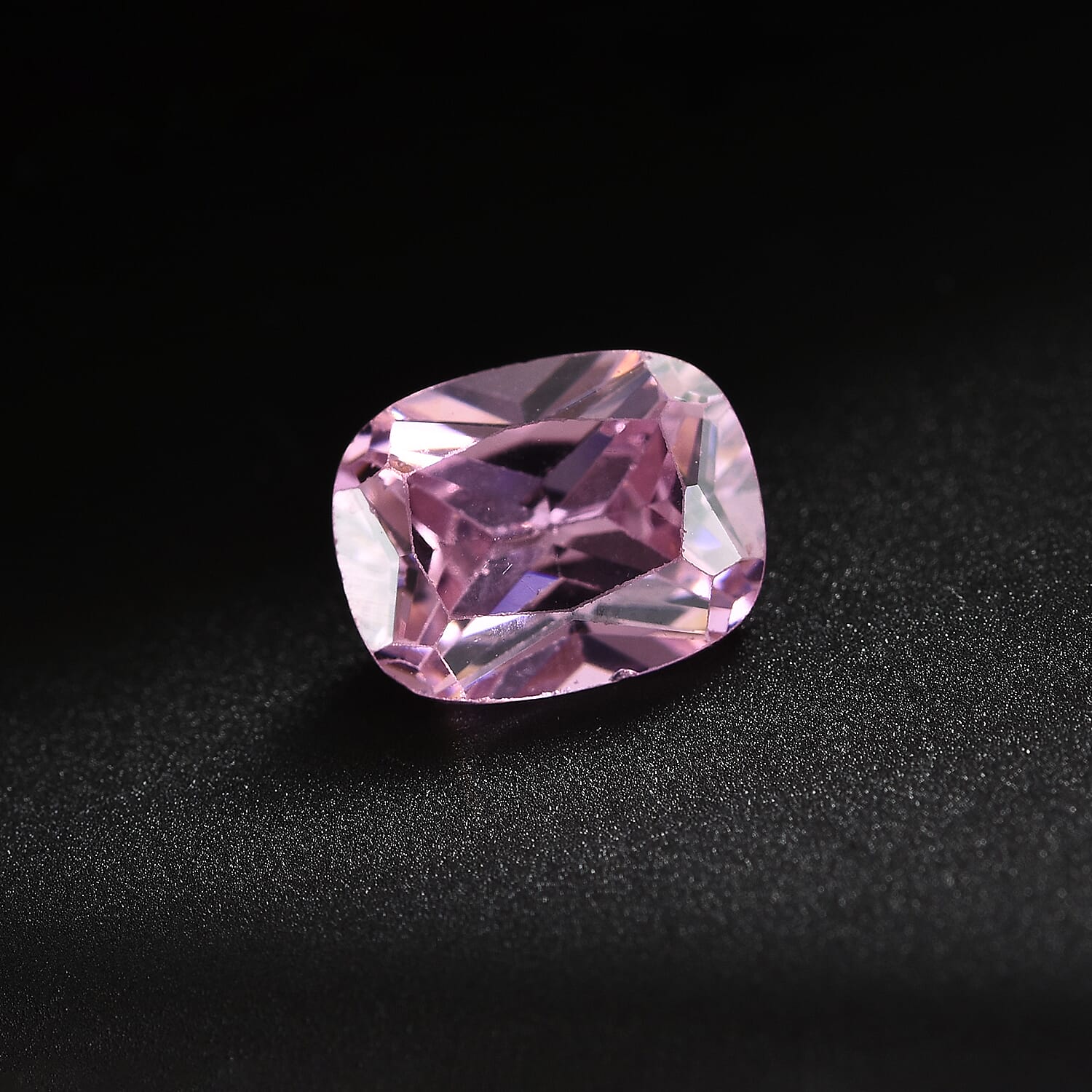 3.45 Ct. Pink Cubic Zirconia Loose Gemstone in Cushion Shape (9x7 mm) 8068482 1