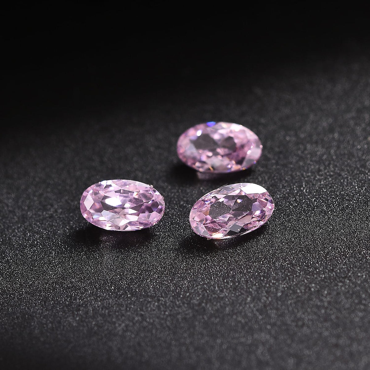 Set of 3 Pink Cubic Zirconia Loose Gemstones in Oval Shape  0.86 Ct. (5x3mm) 8068489 1