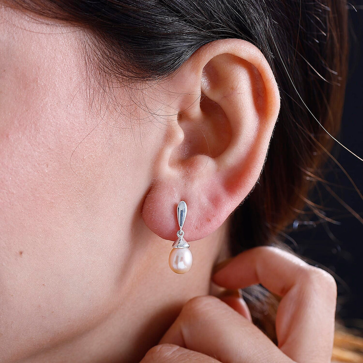 Pink Fresh Water Pearl Drop Earrings in Sterling Silver 7817858 3