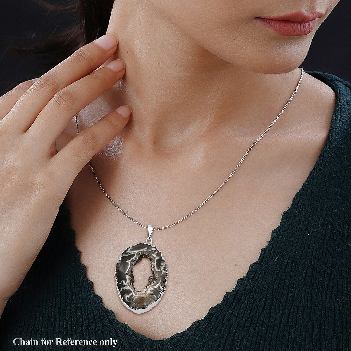 Plain Geode Sire Pendant in Silver Tone 10.00 Ct 7507806 1