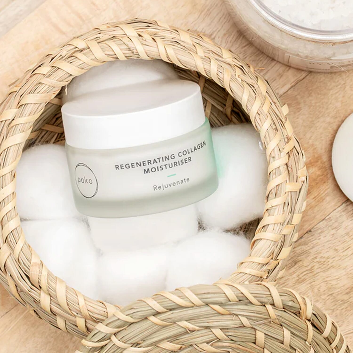 Poko- Regenerating Collagen Moisturiser with SPF 25 - 50ml 8944077 3