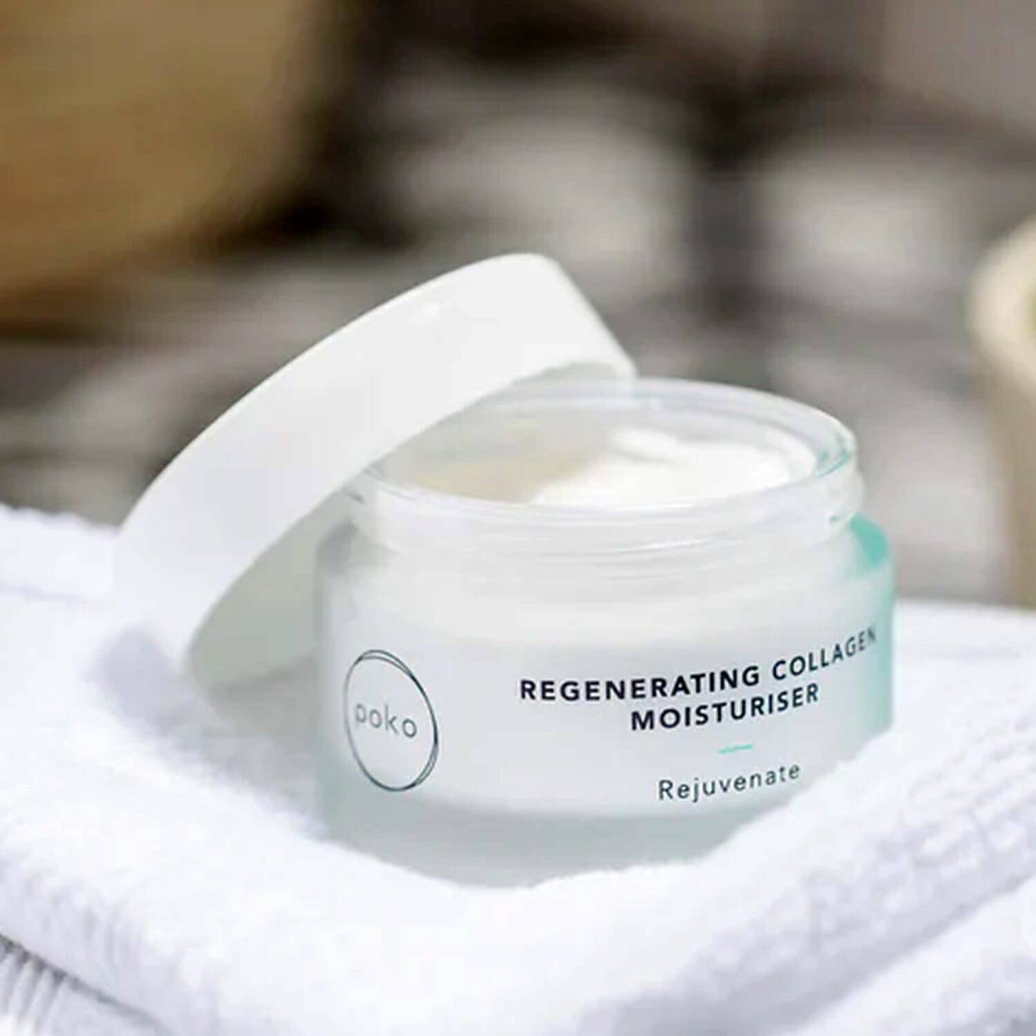Poko- Regenerating Collagen Moisturiser with SPF 25 - 50ml 8944077 5