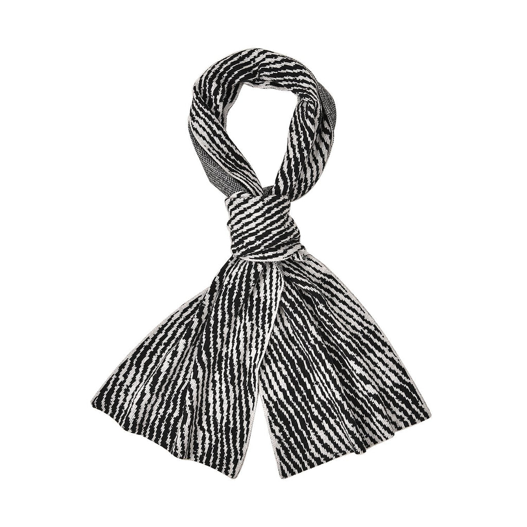 Closeout Deal - Stylish Knitted Scarf (One Size, 172x31 cm) - Black & White