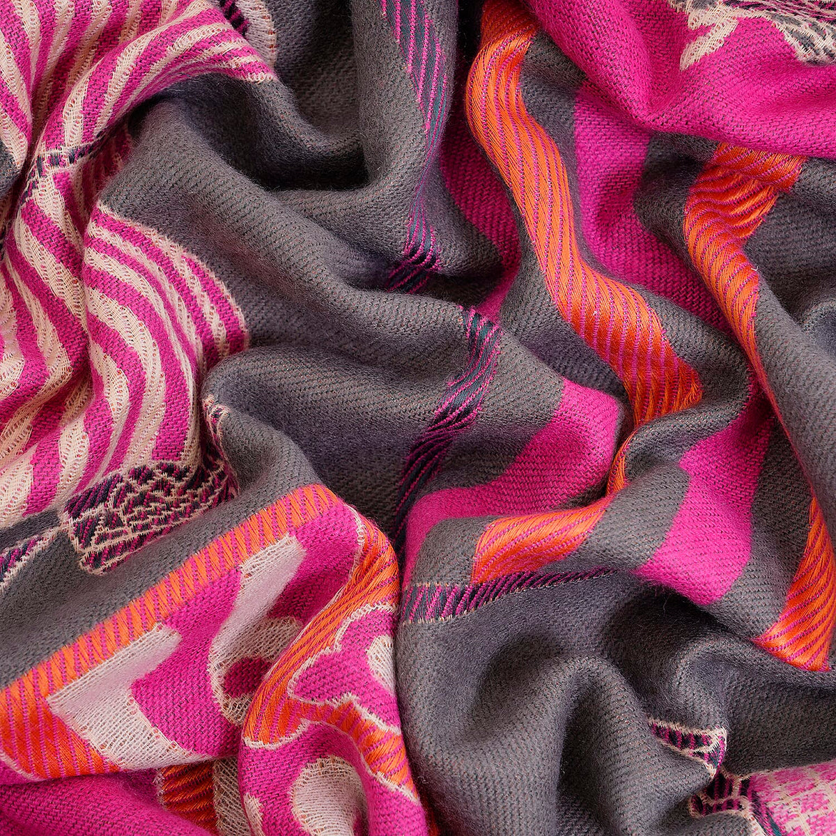 Closeout Deal New Arrival Horse Pattern Jacquard Scarf (Size 185x67 cm) - Fuchsia 7552405 6