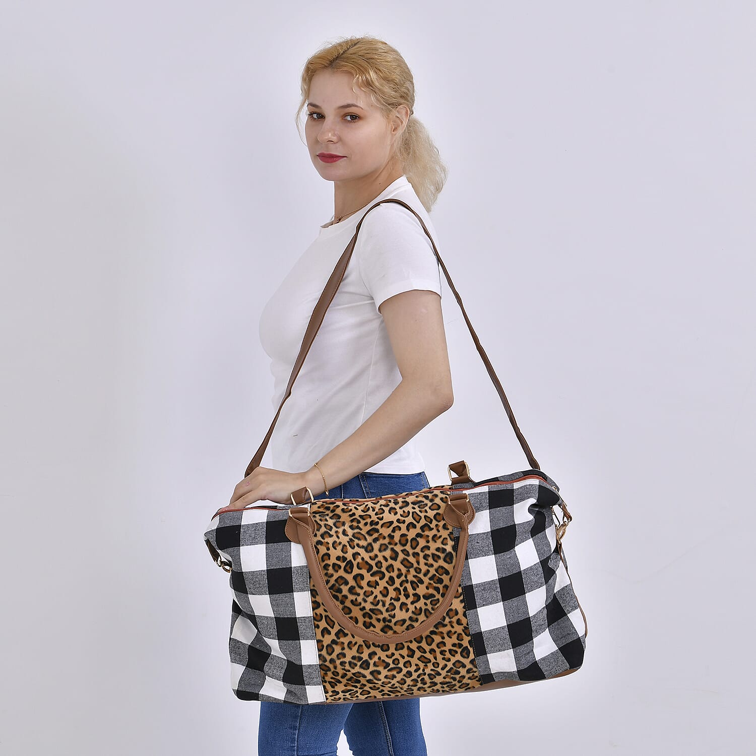 Leatherette Travel Duffle Bag 7737561 2