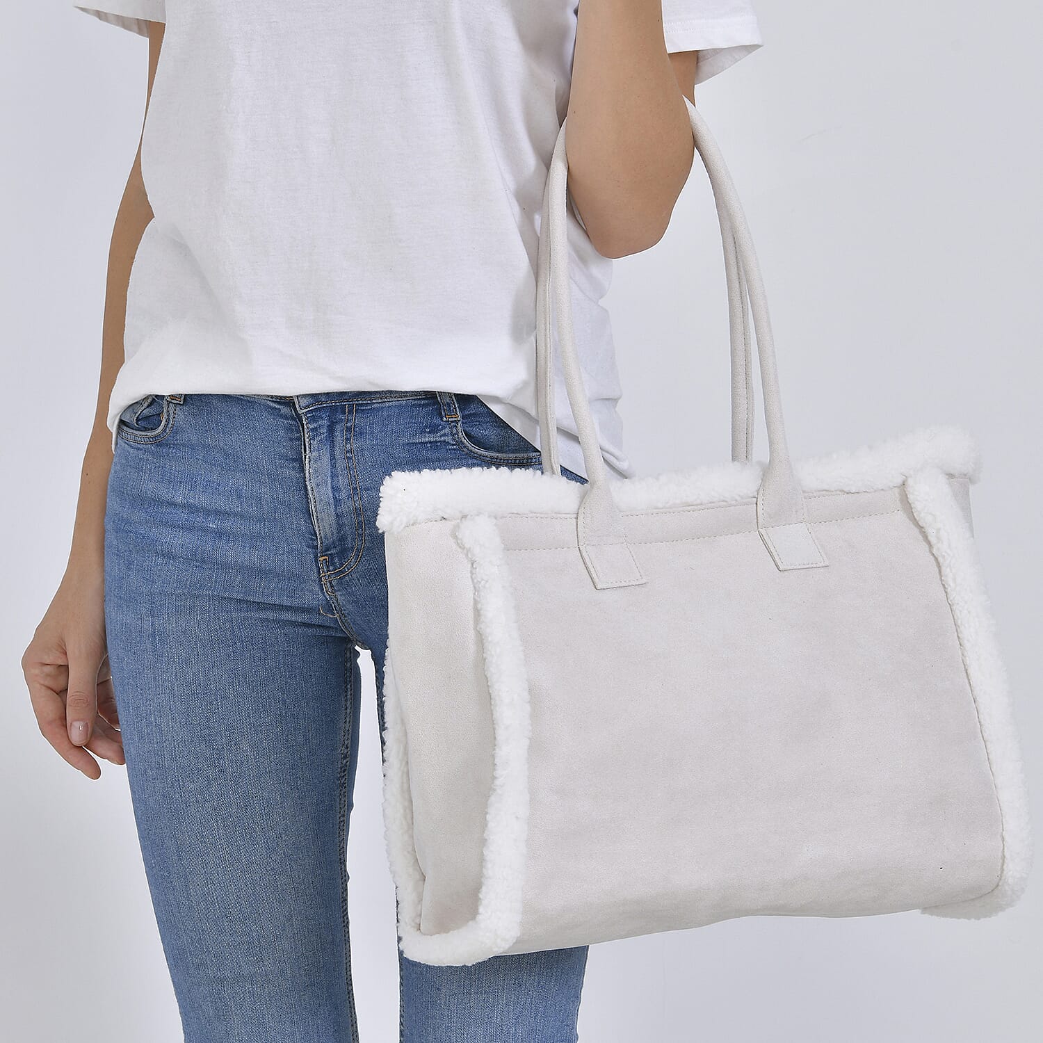 Faux Fur Plush Tote Bag with Handle Drop - Off White 7849648 3