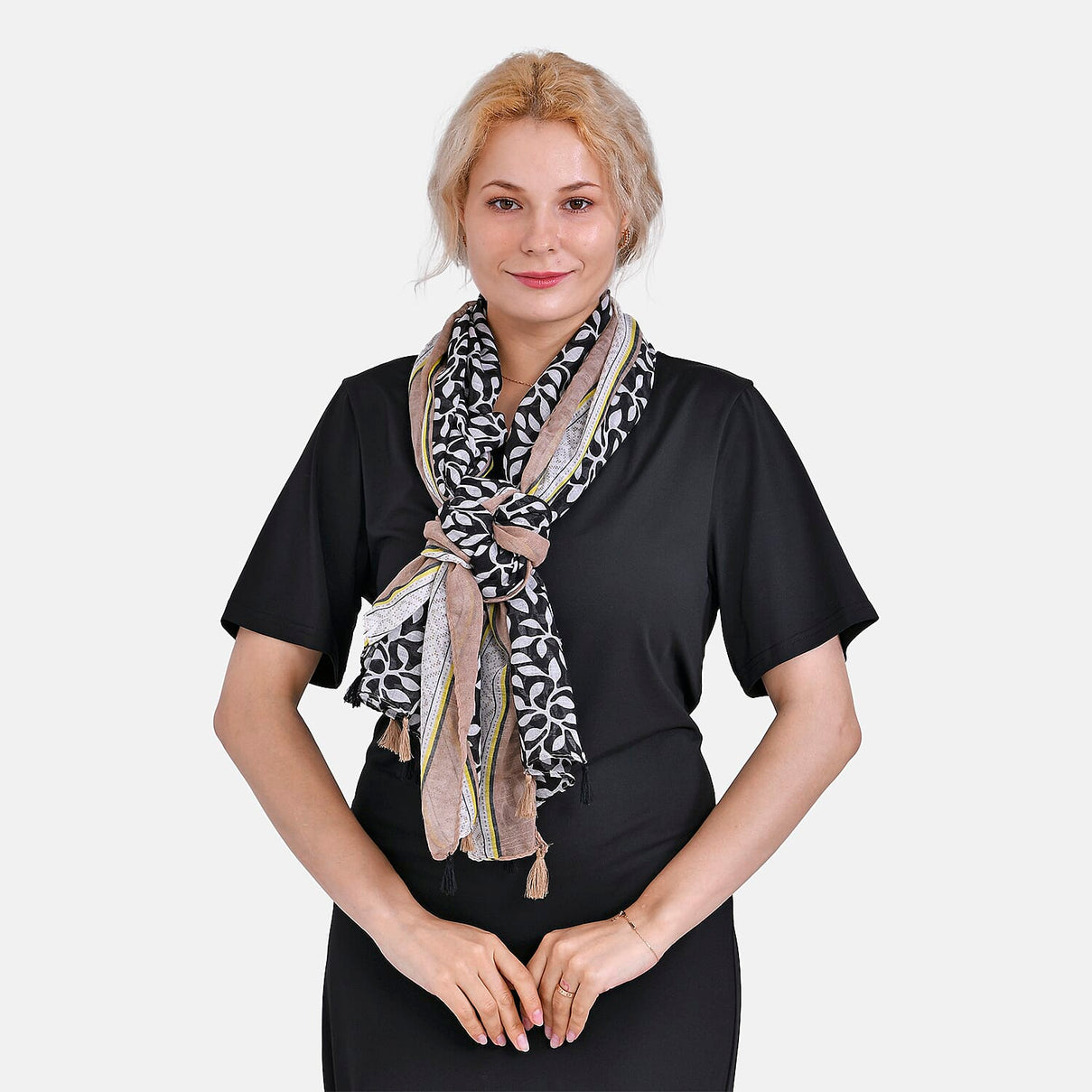 Closeout Deal New Arrival Printed Scarf with Tassels 7751711 4