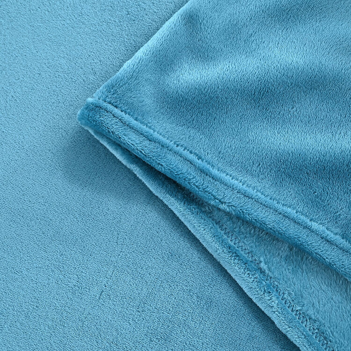 Solid Flannel Blanket 7780650 8