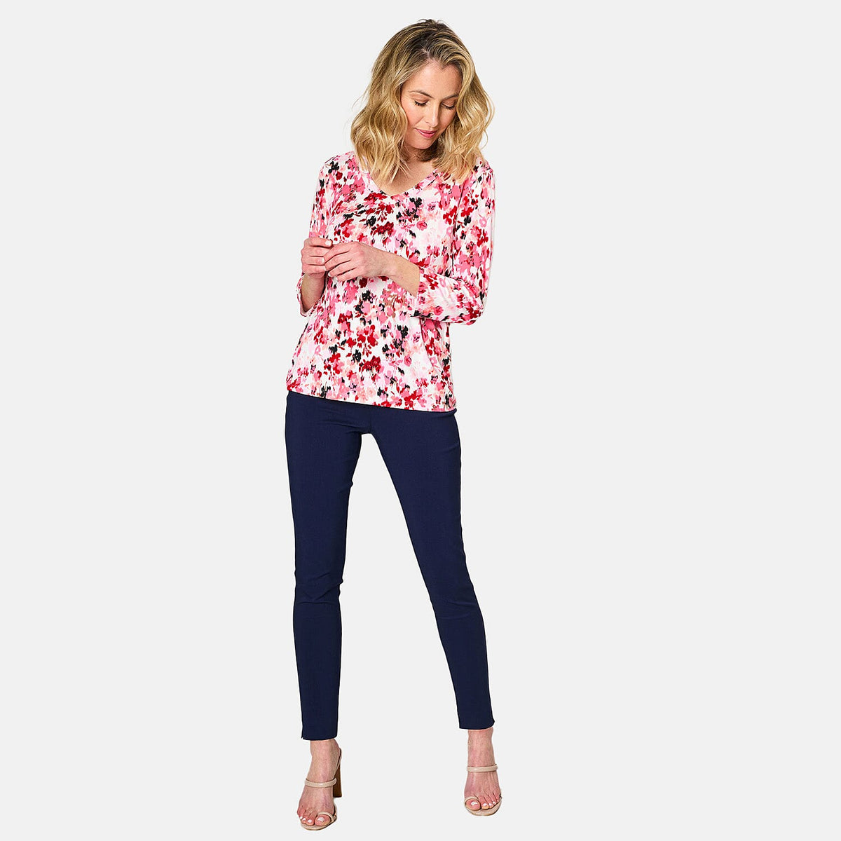 Emreco 3-4 Sleeve V Neck Floral Print Top (Size 10) - Pink &amp; Multi 7732751 2
