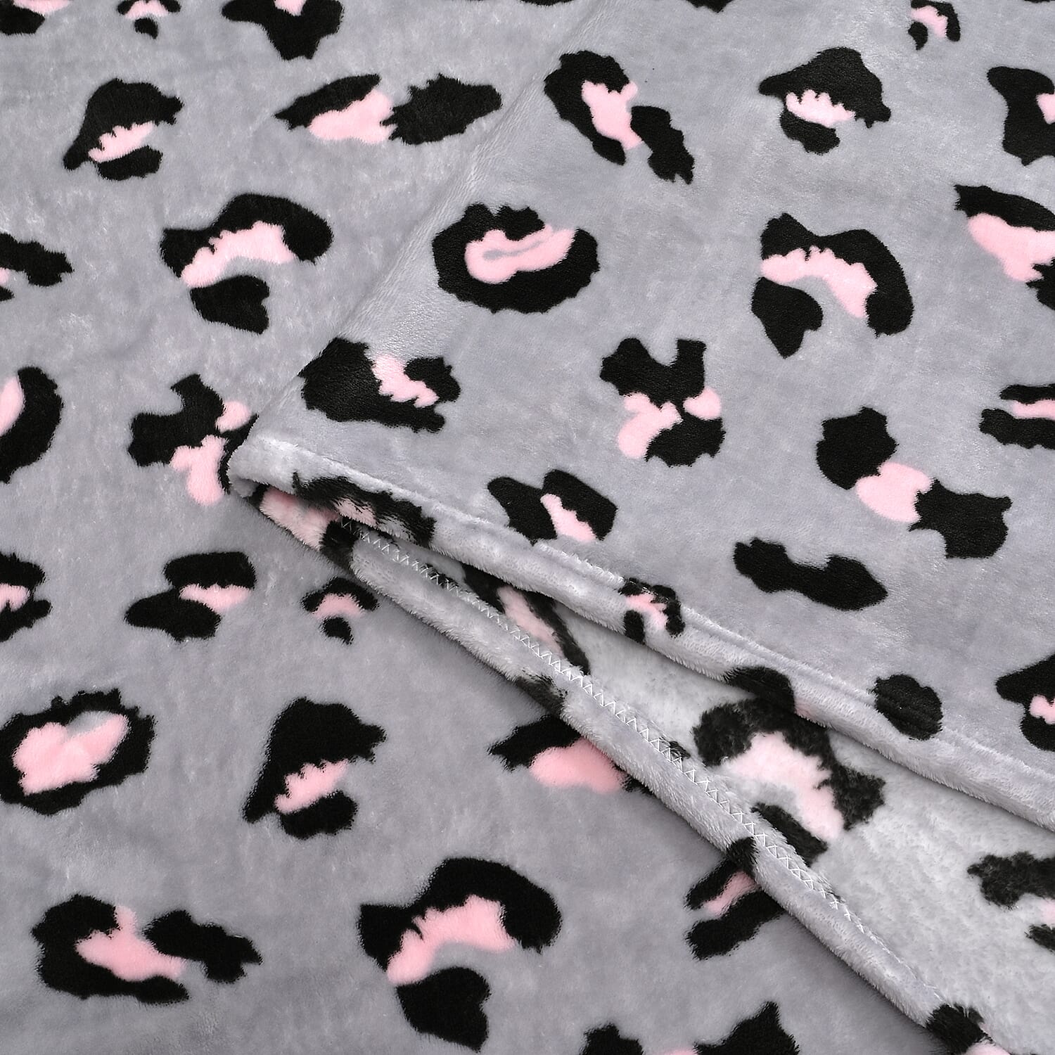 Printed Lightweight Flannel Blanket 7817946 3