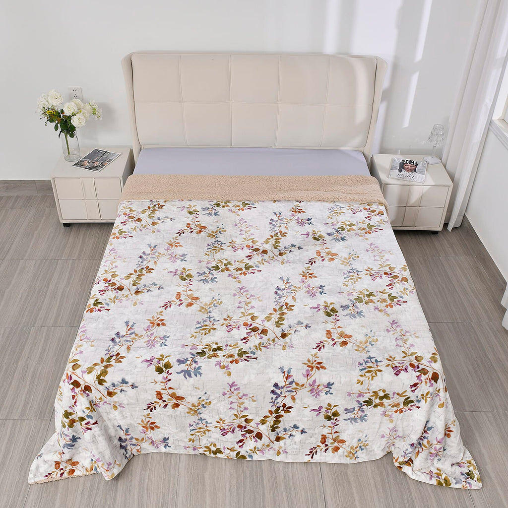 Polyester Flower and Leaves Blanket (Size 2x1 cm) - White & Red
