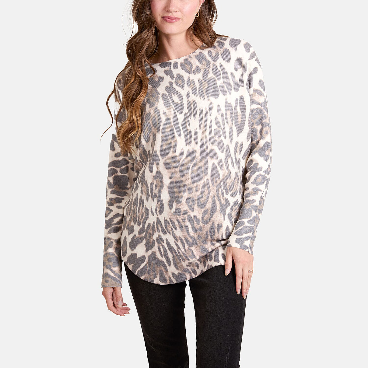 QED London Super soft Leopard Print Jumper (Size Small to Medium) - Stone 7839218 0