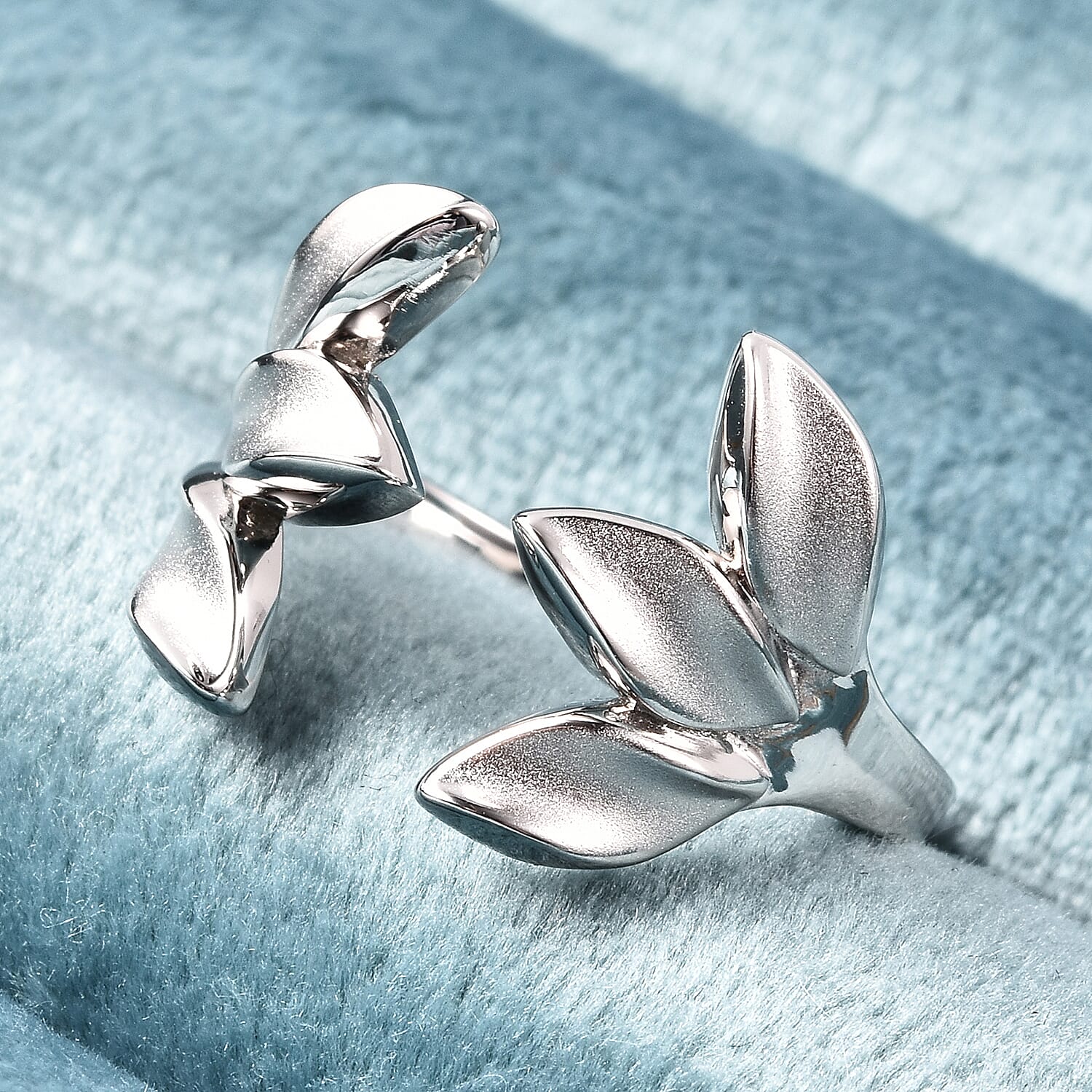 RACHEL GALLEY Sandblast Collection - Rhodium Overlay Sterling Silver Three-Leaf Design Ring 3718128 2