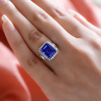 950 Platinum AAAA Tanzanite & Diamond (VS, E-F) Ring 5.59 Ct, Platinum Wt. 5.26 Gms