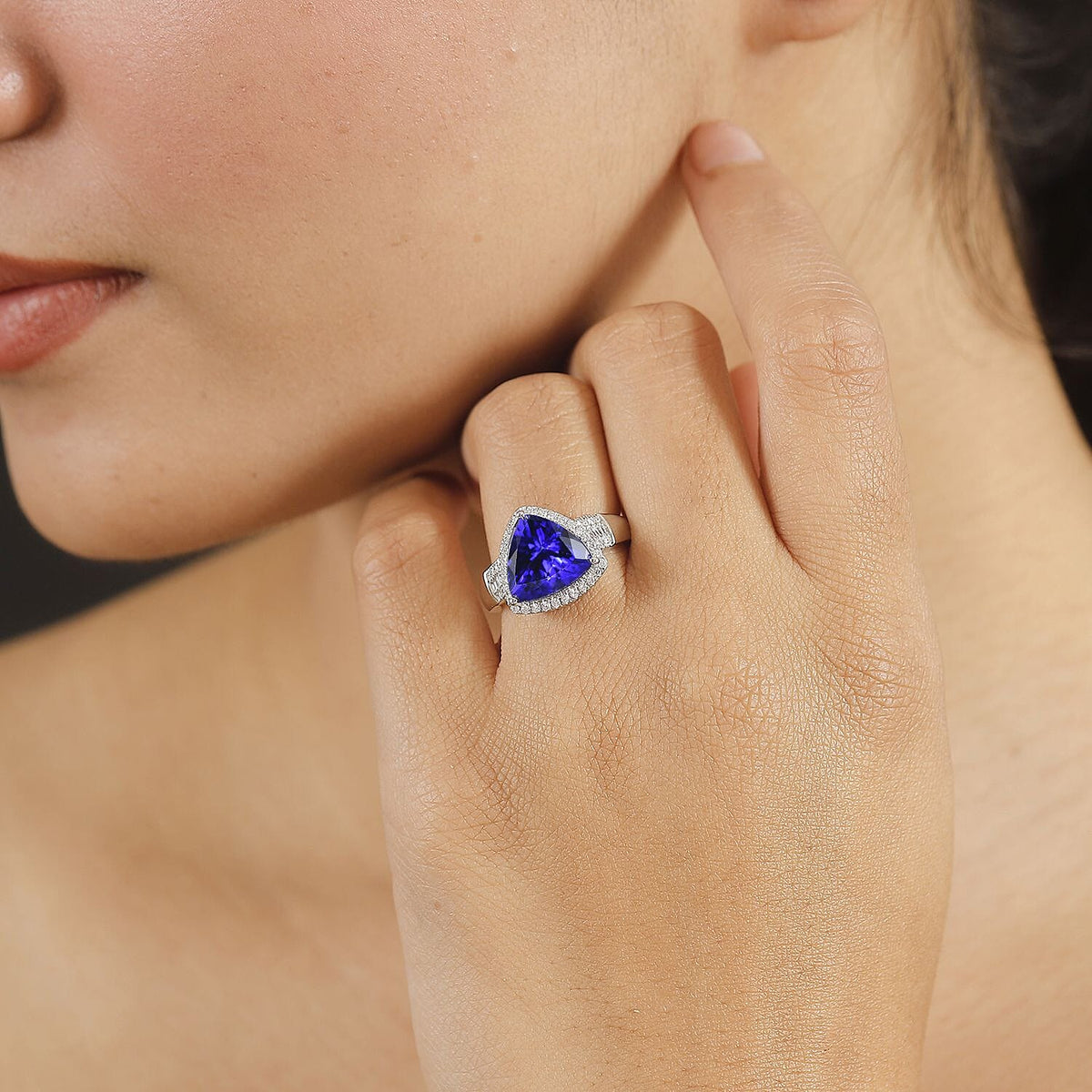 RHAPSODY 950 Platinum AAAA Tanzanite and Diamond (VS-E-F) Trillion Halo Ring 7934209 5