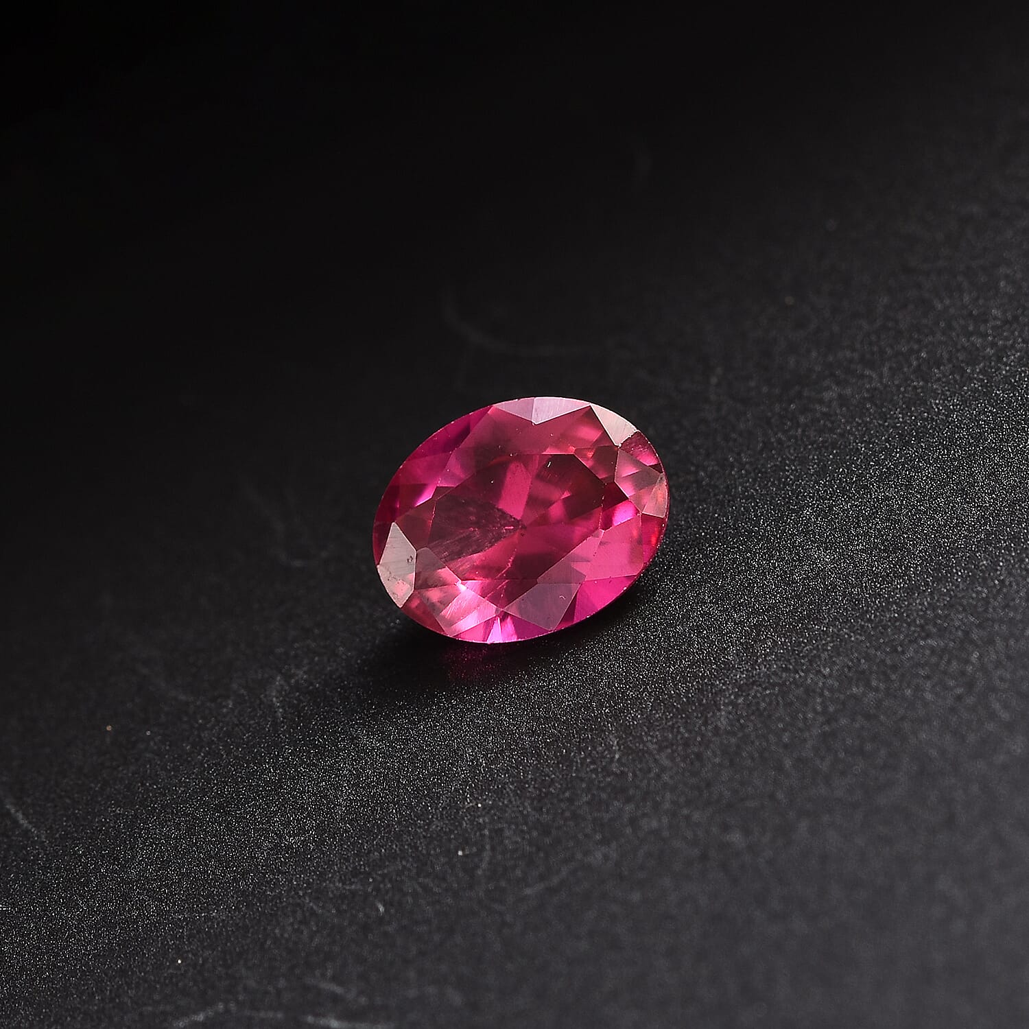 1.8 Ct. Red Cubic Zirconia Loose Gemstone in Oval Shape (9x7mm) 8068546 2