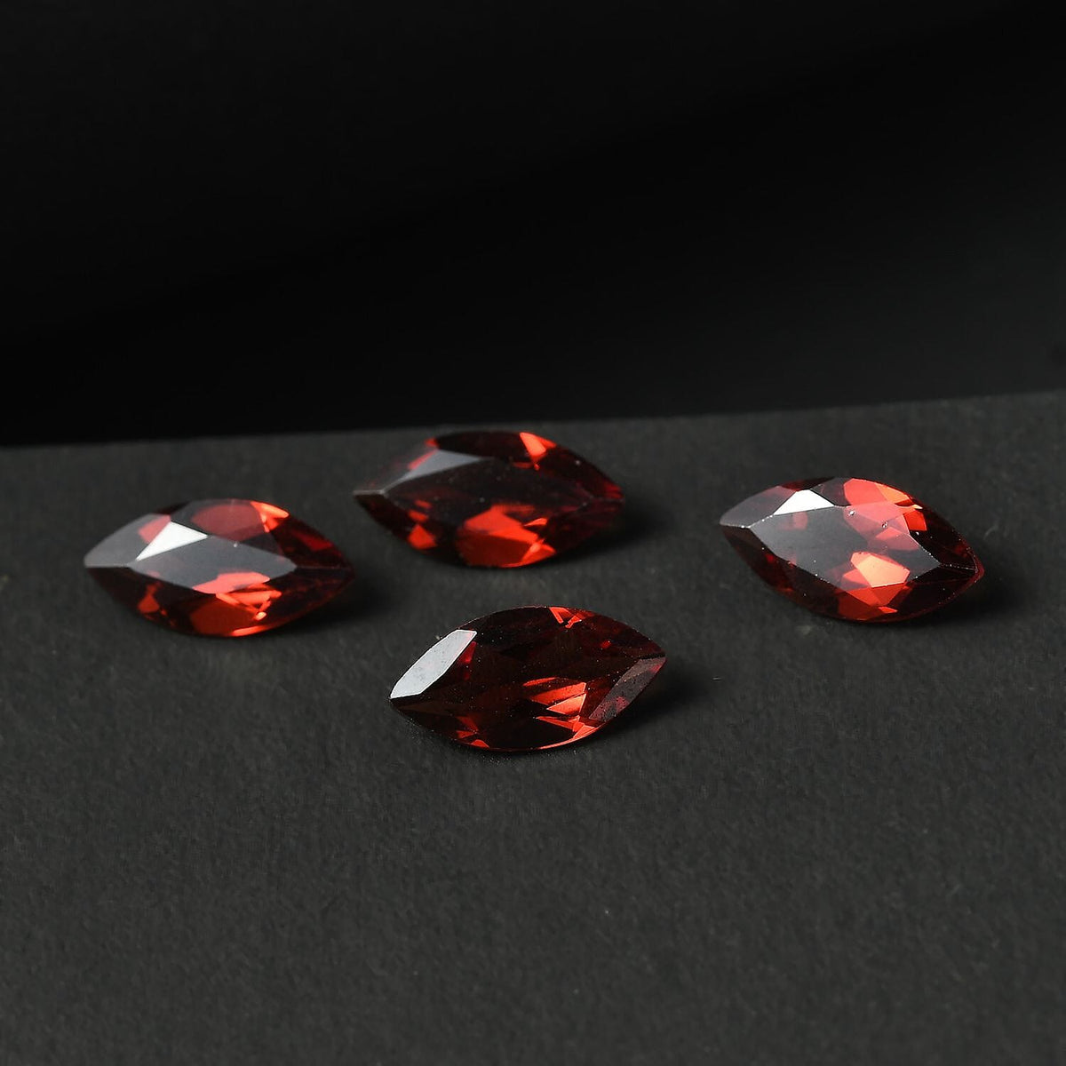 Set of 4 A Red Garnet Loose Gemstones in Marquee Shape (10x5mm) 3.99 ct. 8025542 1
