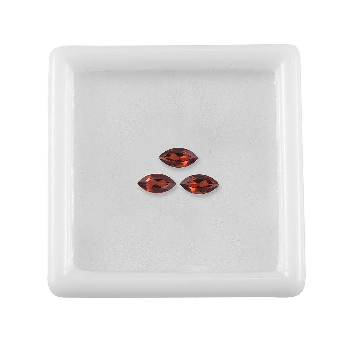 Set of 3 Red Garnet Loose Gemstones in Marquee Shape 0.84 Ct. (6x3 mm) 8068561 3