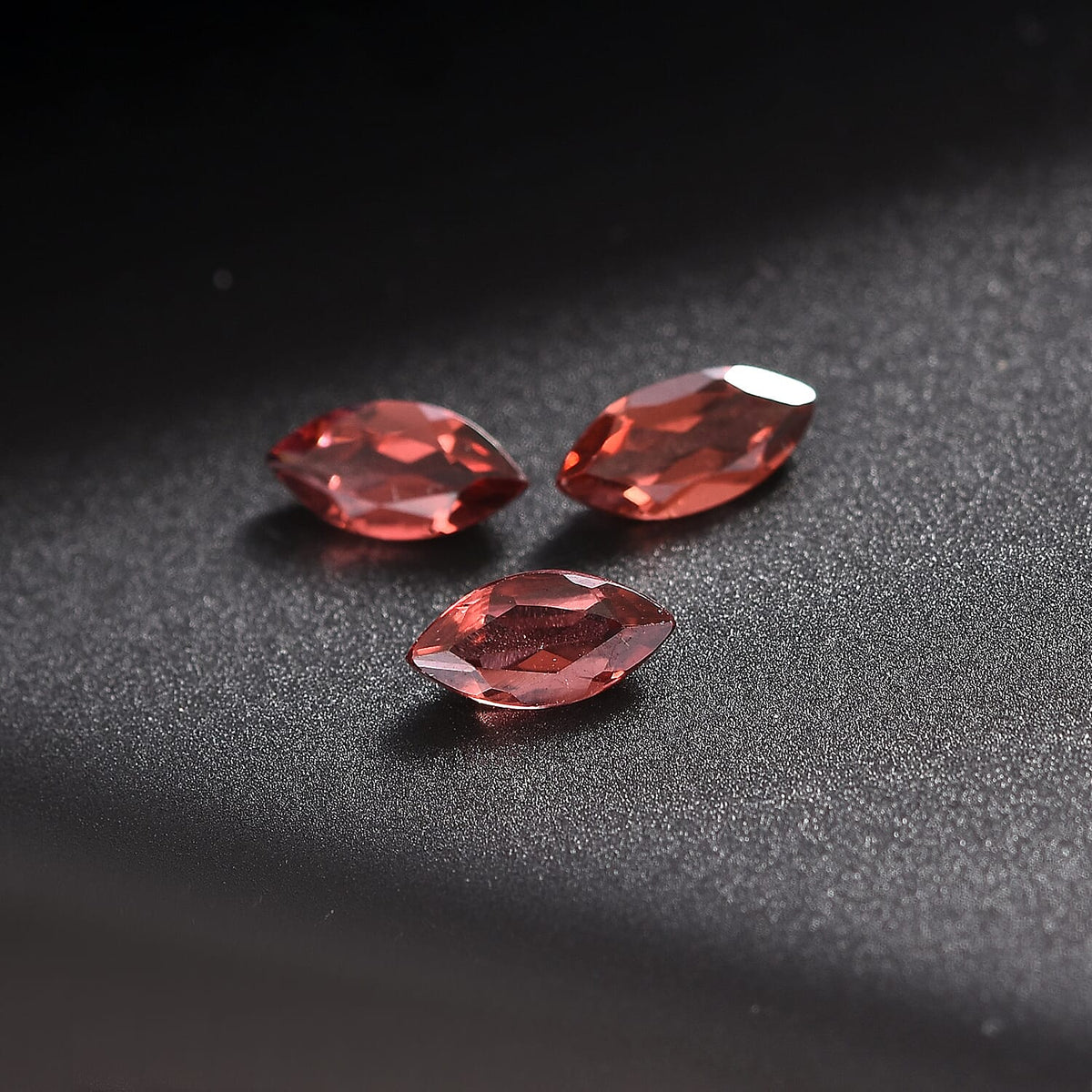Set of 3 Red Garnet Loose Gemstones in Marquee Shape 1.76 Ct. (8x4 mm) 8068562 1
