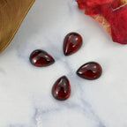 Red Garnet Pear 7x5 mm