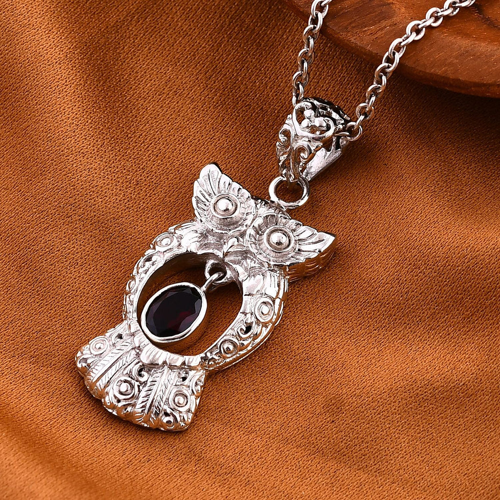 Royal Bali Collection- Handmade Red Garnet Owl Pendant  Sterling Silver 1.40 ct,  Silver Wt. 11.42 Gms
