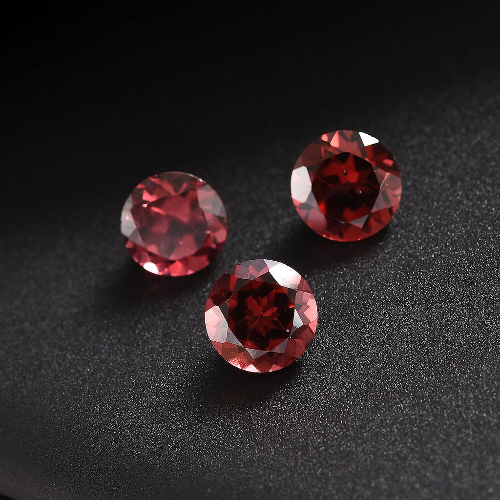 Red Garnet Round Shape Gemstone 2.84 Ct. - 6 mm