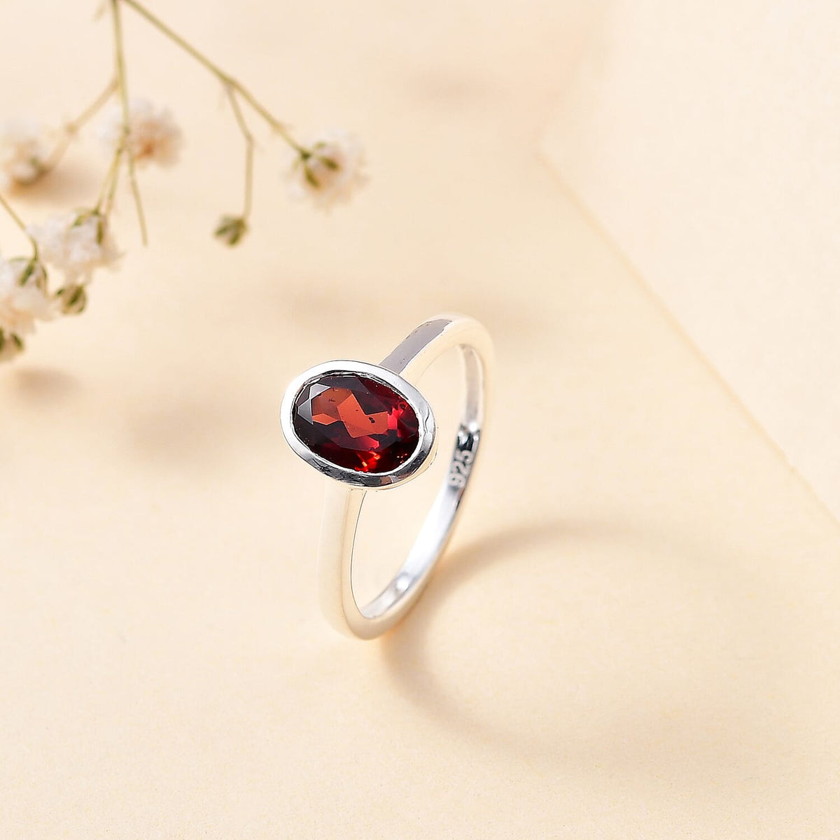 Red Garnet Solitaire Ring in Sterling Silver 1.440 Ct. V32604607 2