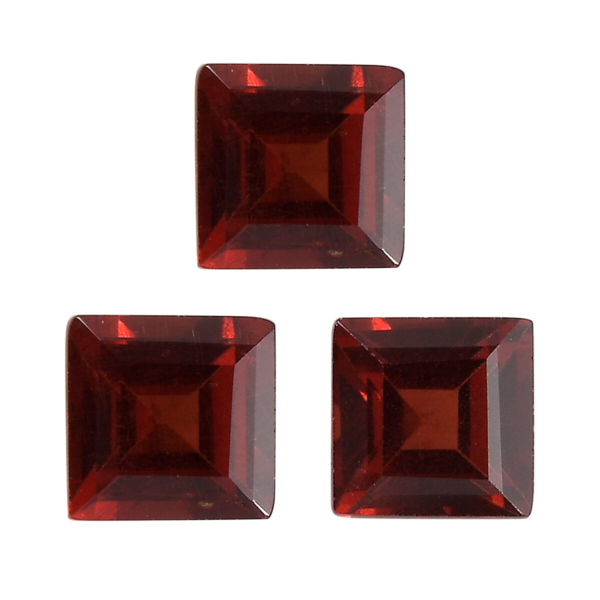 Set of 3 Red Garnet Loose Gemstones in Square Shape 1.19 Ct. (4 mm) 8068598 0
