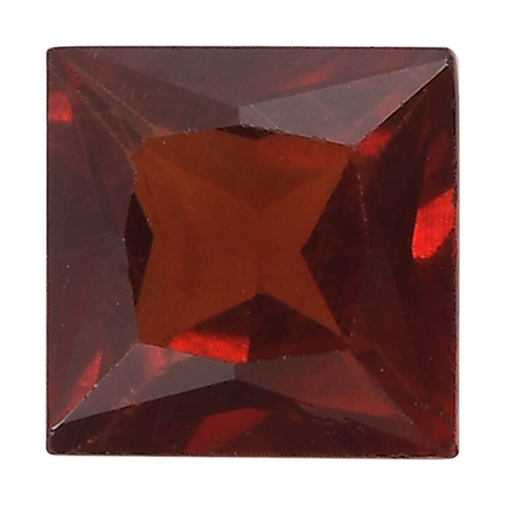 Red Garnet Square Gemstone 0.39 Ct. - 4 mm