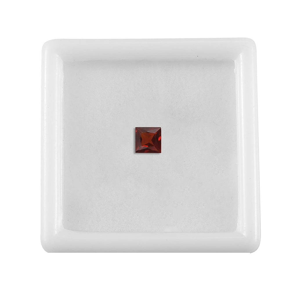 Red Garnet Square Gemstone 0.39 Ct. - 4 mm